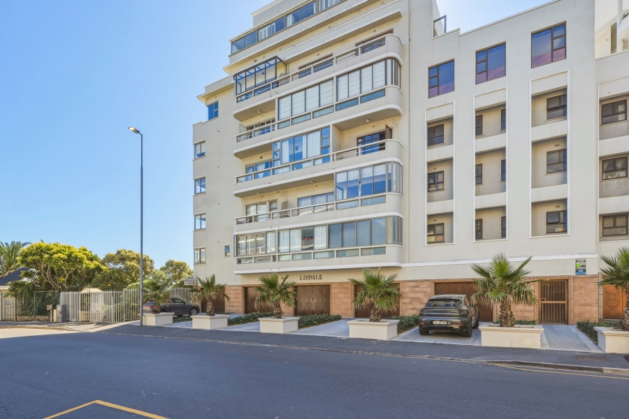 3 Bedroom Property for Sale in Sea Point Western Cape